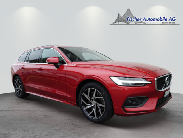 VOLVO V60 T6 AWD Momentum gebraucht für CHF 29'999,