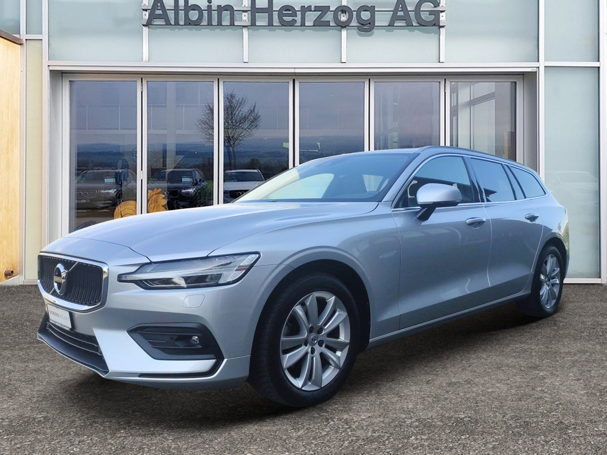 VOLVO V60 2.0 B4 Momentum gebraucht für CHF 39'950,