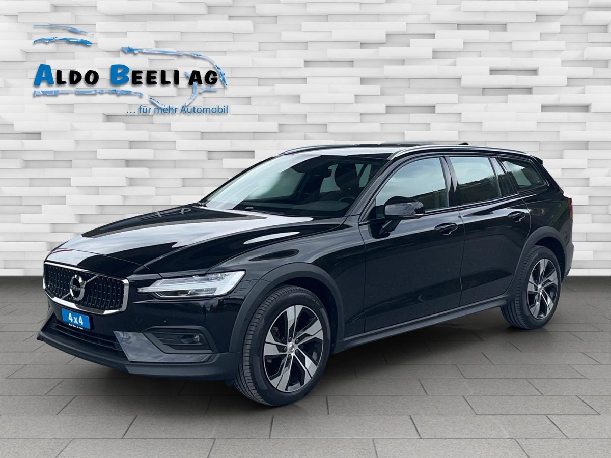 VOLVO V60 Cross Country 2.0 B4 AWD gebraucht für CHF 39'400,