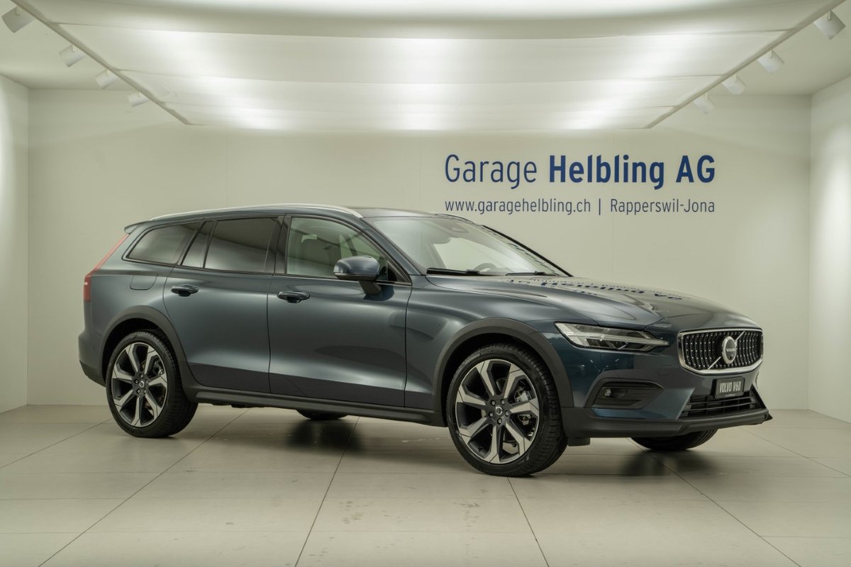 VOLVO V60 Cross Country 2.0 B4 Ult gebraucht für CHF 58'900,