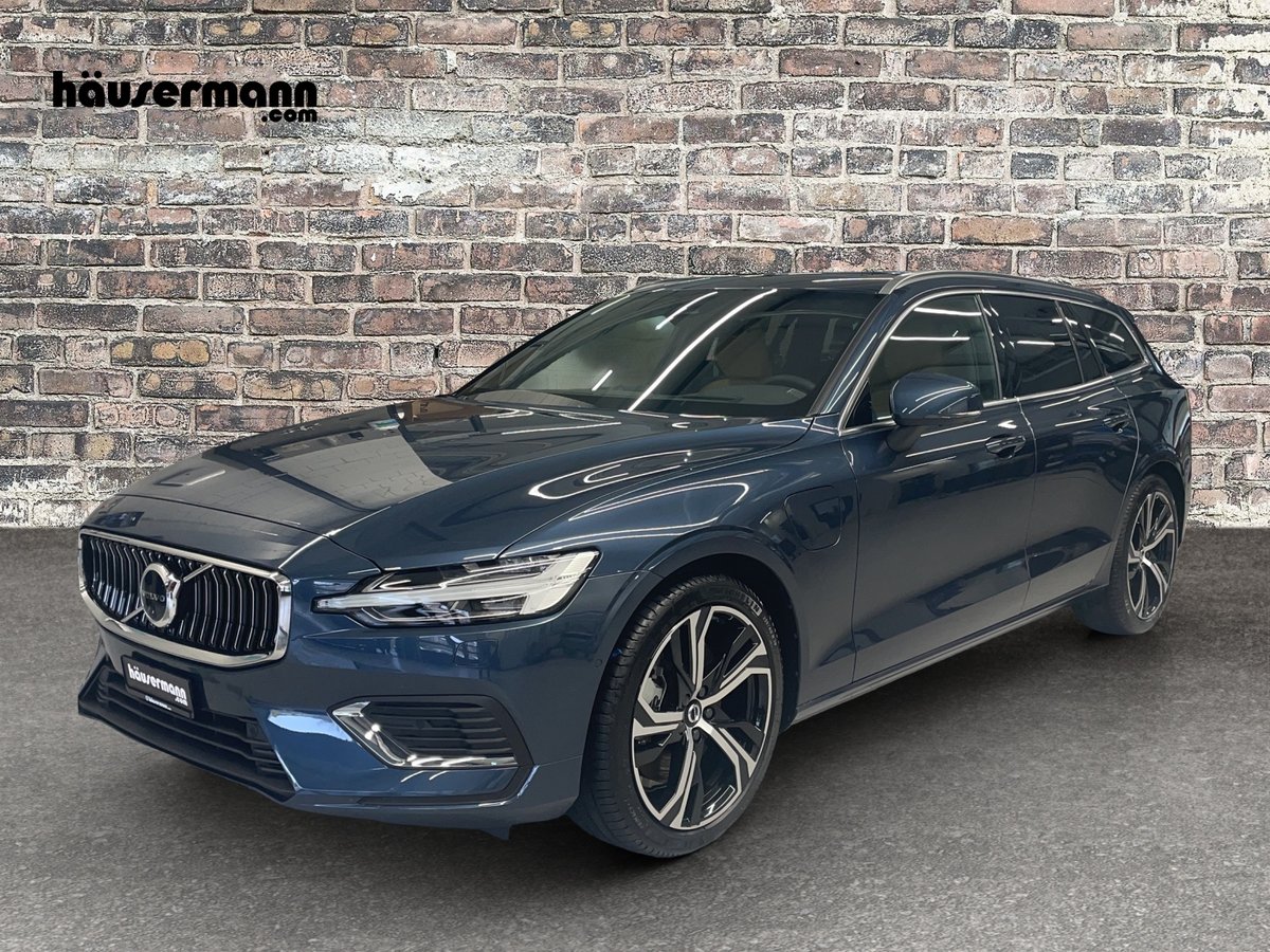 VOLVO V60 2.0 T8 TE Ultimate Brigh vorführwagen für CHF 77'900,