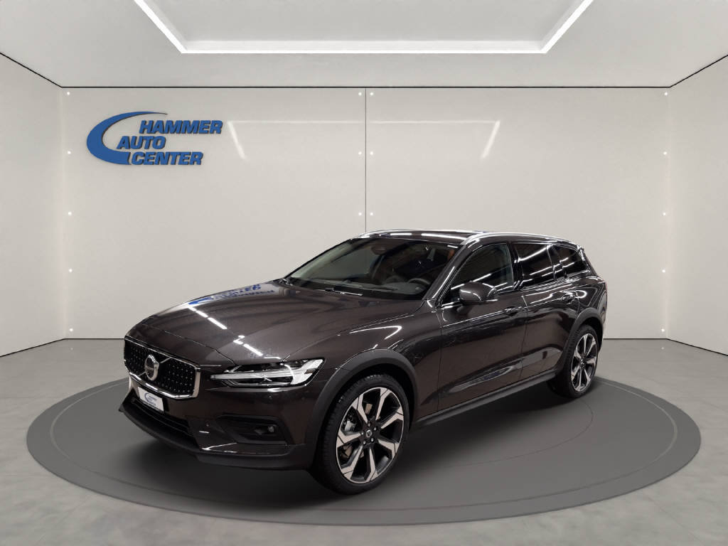 VOLVO V60 Cross Country 2.0 B4 Ult neu für CHF 66'900,