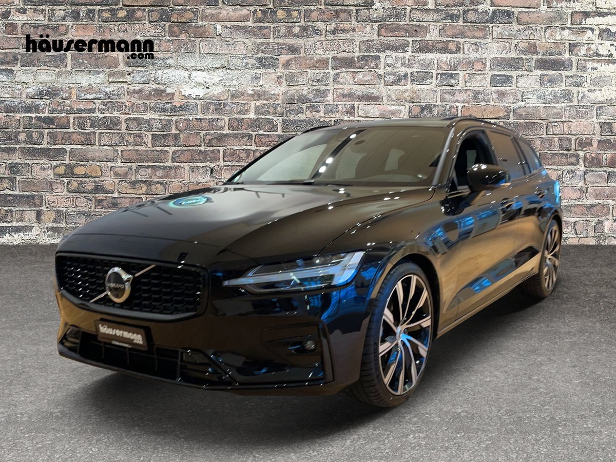 VOLVO V60 2.0 B4 Ultimate Dark vorführwagen für CHF 64'900,