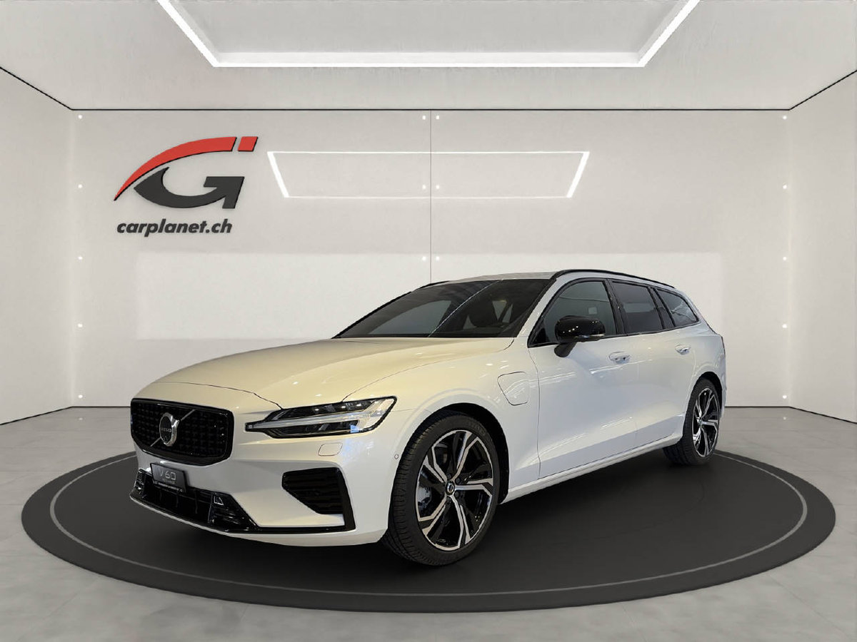 VOLVO V60 2.0 T6 TE Ultra Dark eAW vorführwagen für CHF 68'900,