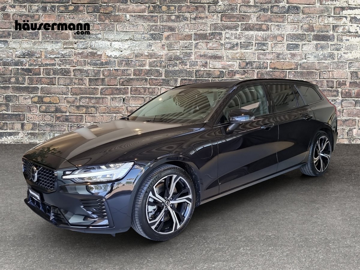 VOLVO V60 2.0 T8 TE Ultimate Dark vorführwagen für CHF 71'900,