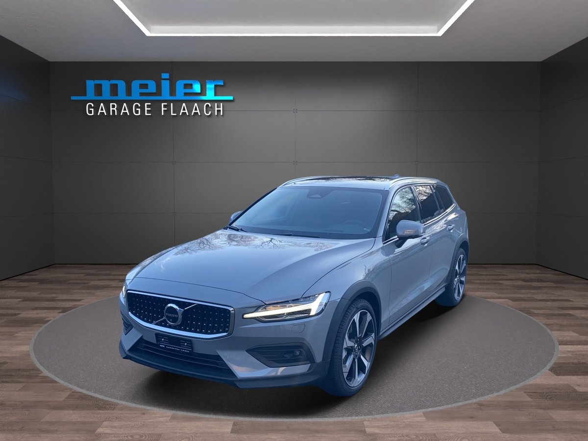 VOLVO V60 Cross Country B5 Benzin neu für CHF 73'800,