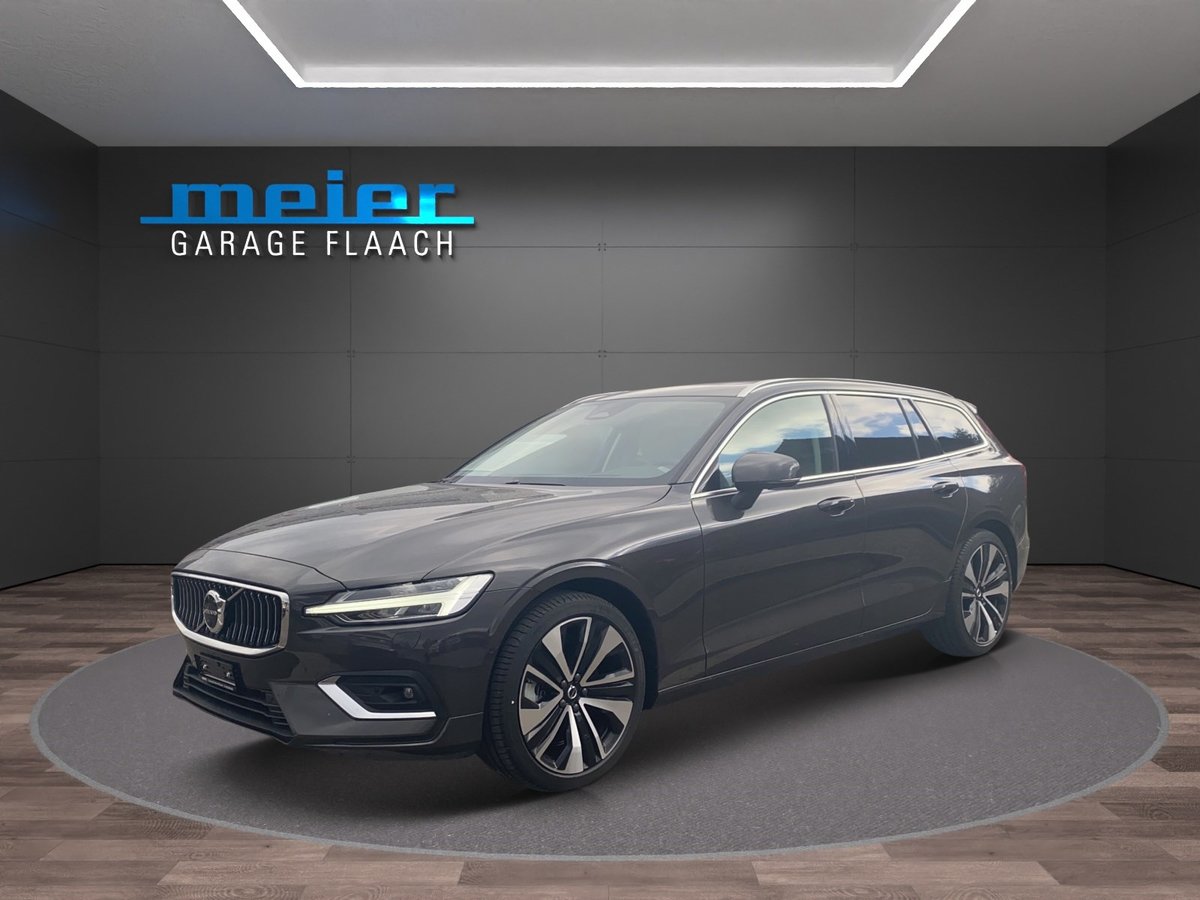 VOLVO V60 B5 Bezin Mild Hybrid AWD gebraucht für CHF 59'950,