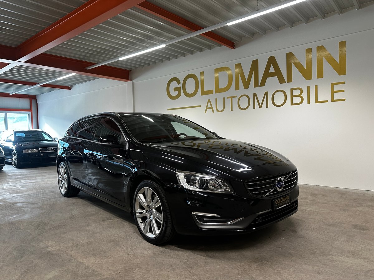 VOLVO V60 D5 AWD Summum Geartronic gebraucht für CHF 17'900,