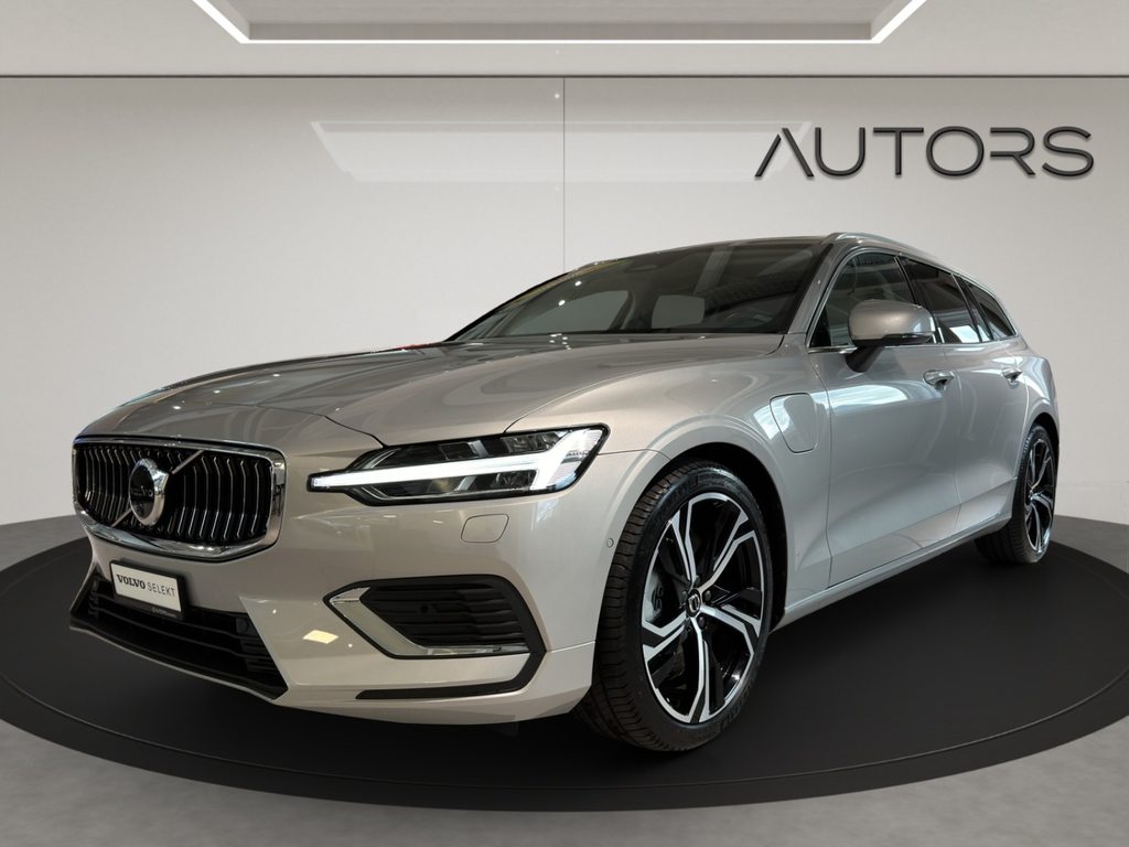 VOLVO V60 2.0 T8 TE Ultimate Brigh gebraucht für CHF 59'900,