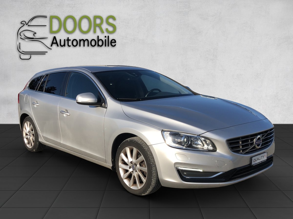 VOLVO V60 D5 AWD Summum Geartronic gebraucht für CHF 9'200,