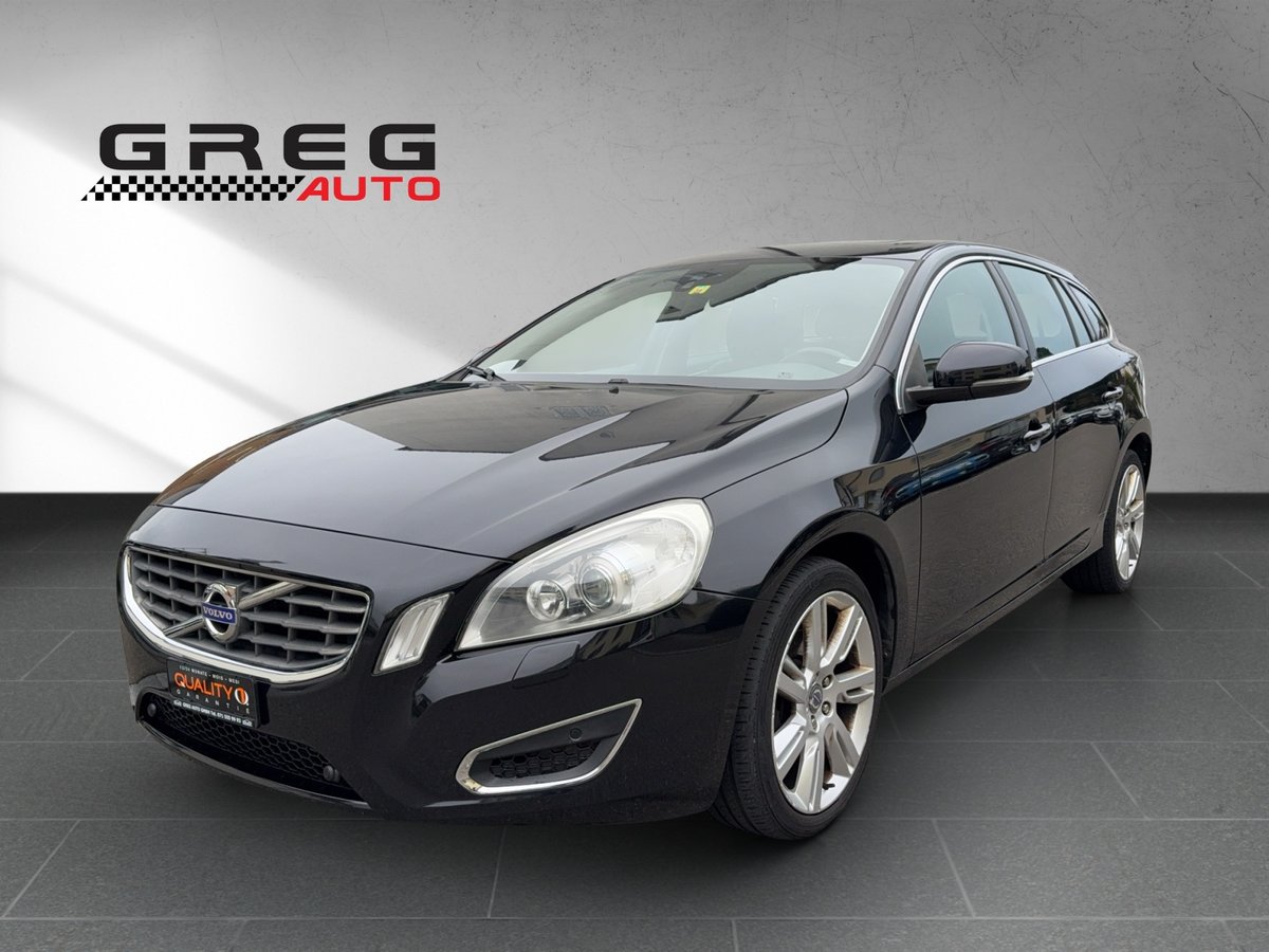 VOLVO V60 D3 Summum Geartronic gebraucht für CHF 10'990,