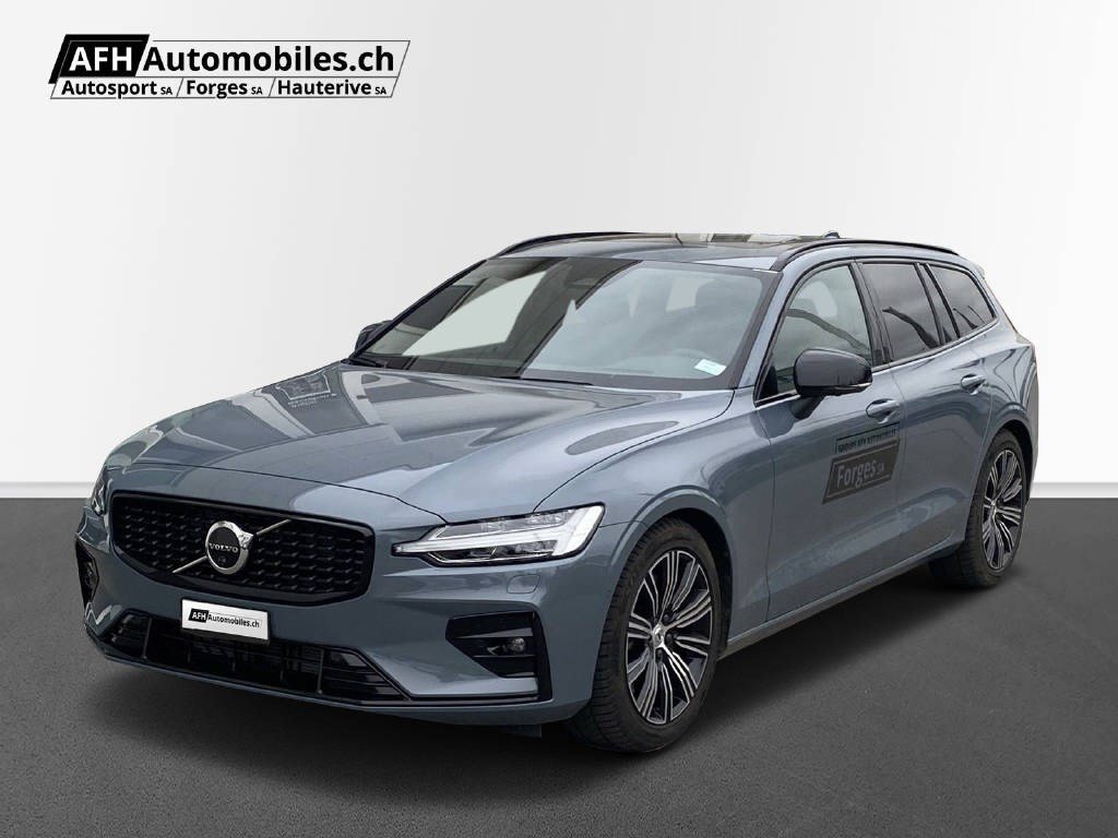 VOLVO V60 2.0 B5 Ultimate Dark AWD vorführwagen für CHF 59'900,