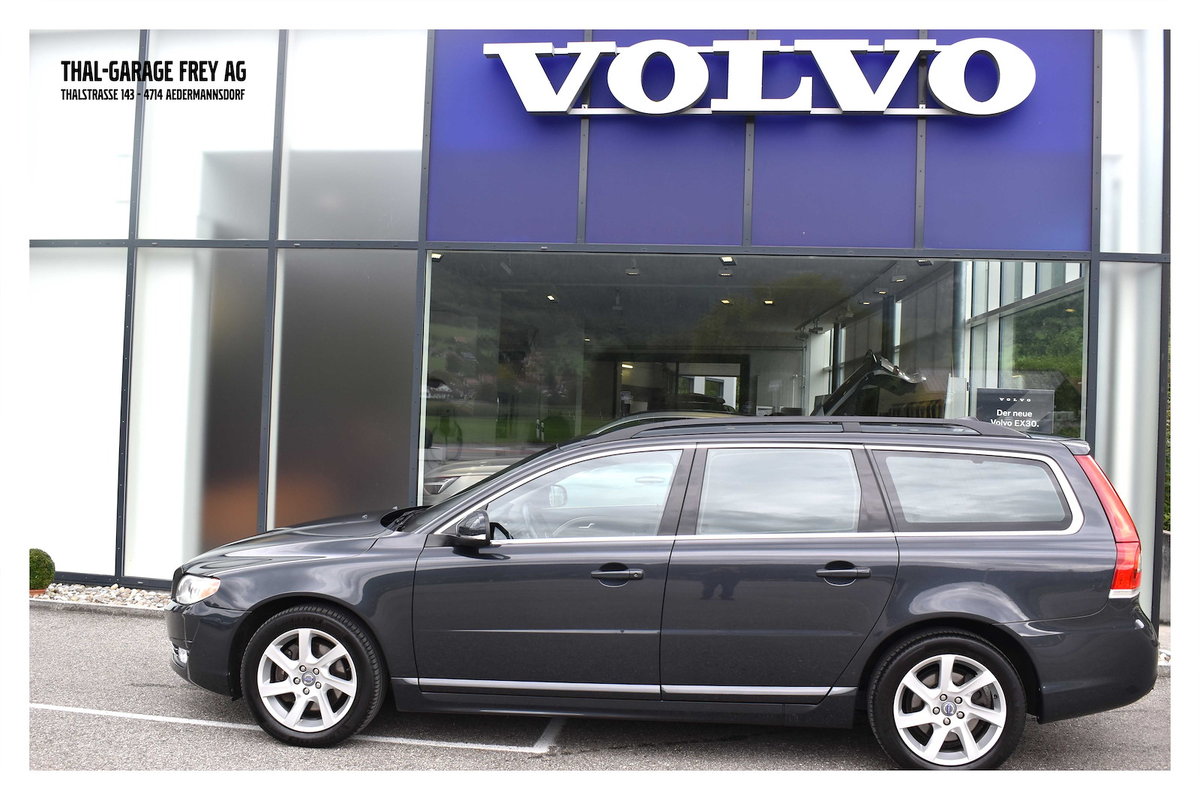 VOLVO V70 2.4 D4 Momentum AWD gebraucht für CHF 21'930,