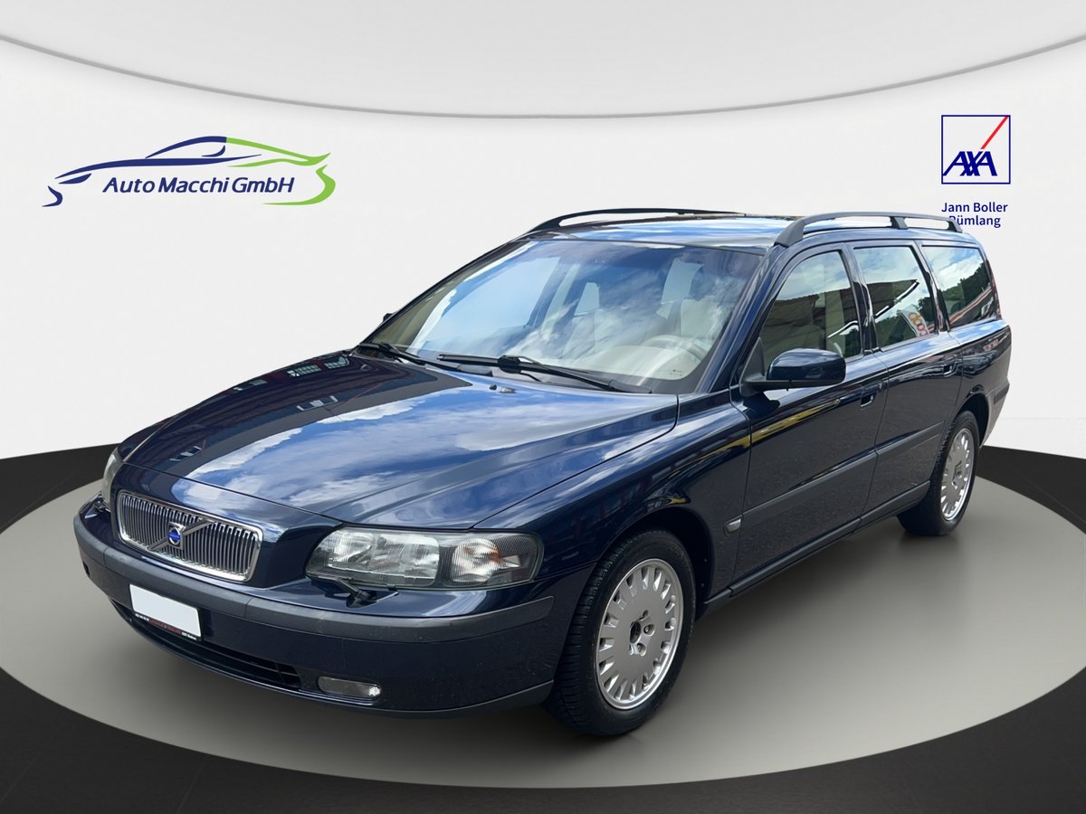 VOLVO V70 2.5T Titanium Edition gebraucht für CHF 2'900,