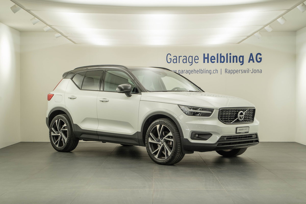 VOLVO XC40 2.0 T5 R