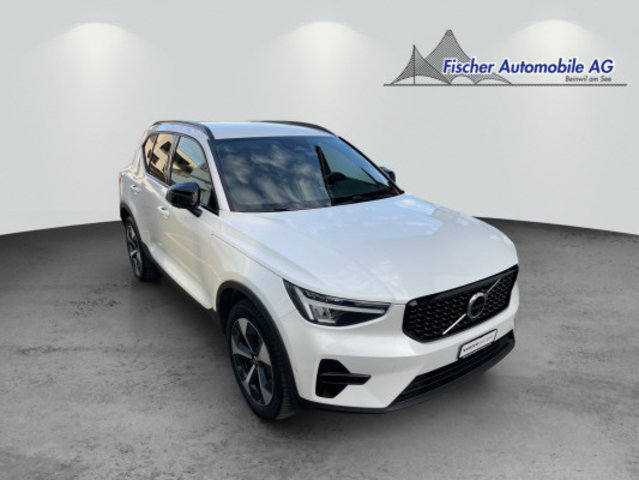 VOLVO XC40 B3 MHD Plus Dark gebraucht für CHF 39'890,