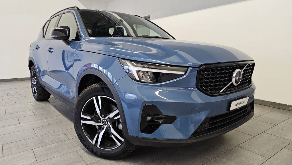 VOLVO XC40 2.0 B3 MH Plus Dark gebraucht für CHF 38'390,