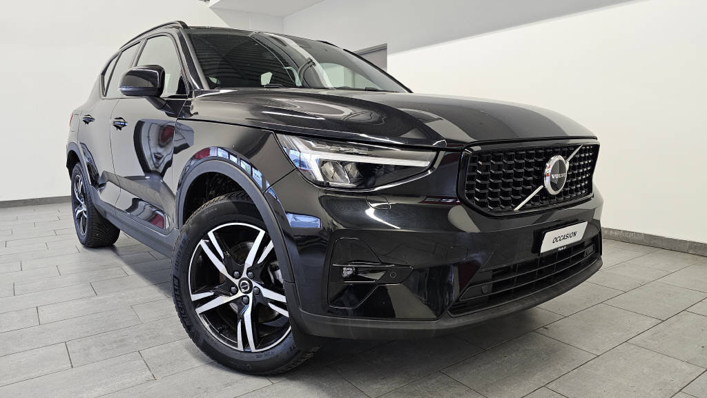 VOLVO XC40 2.0 B3 MH Plus Dark gebraucht für CHF 38'390,