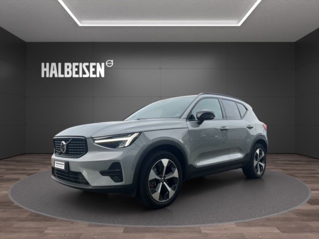 VOLVO XC40 2.0 B3 MH Plus Dark gebraucht für CHF 39'900,