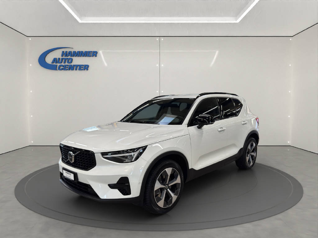 VOLVO XC40 2.0 B3 MH Plus Dark gebraucht für CHF 38'900,