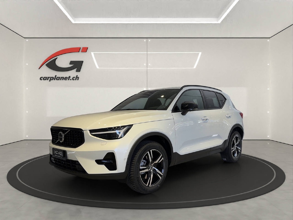 VOLVO XC40 2.0 B3 MH Plus Dark vorführwagen für CHF 48'900,