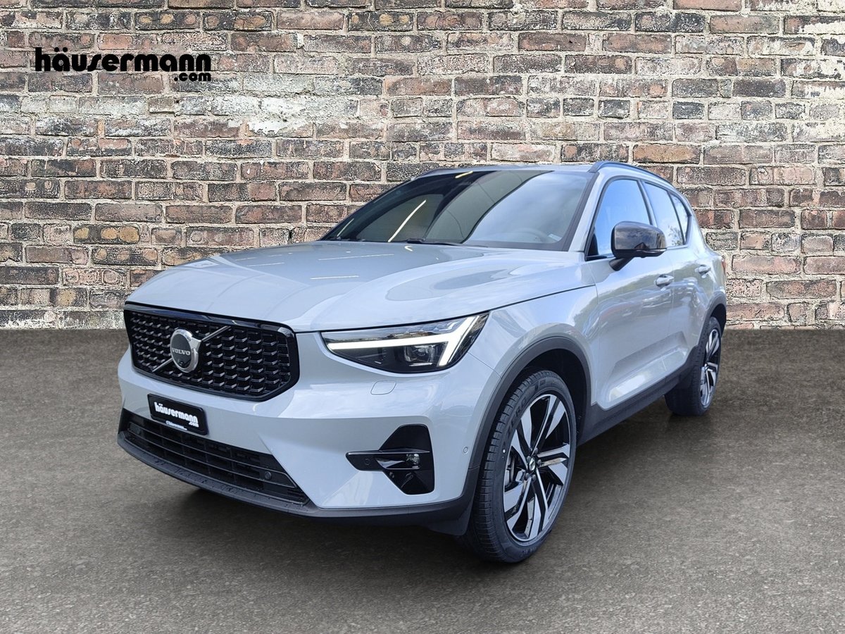 VOLVO XC40 2.0 B4 MH Plus Dark neu für CHF 64'420,