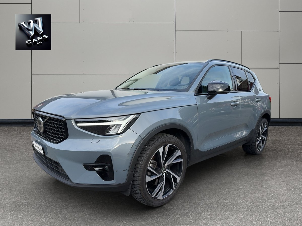 VOLVO XC40 B4 AWD Benzin Facelift gebraucht für CHF 38'700,