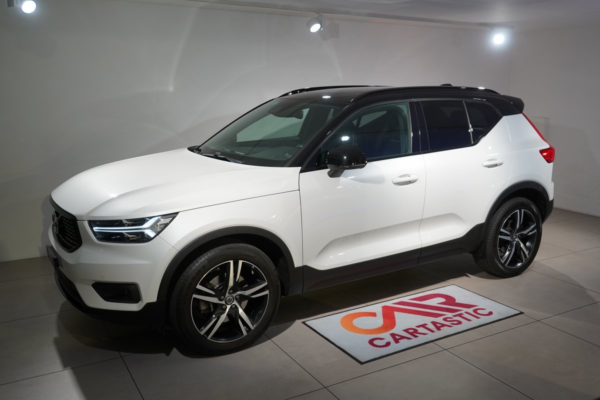 VOLVO XC40 T5 AWD R