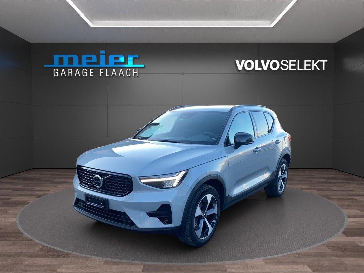 VOLVO XC40 2.0 B3 MH Plus Dark gebraucht für CHF 40'700,