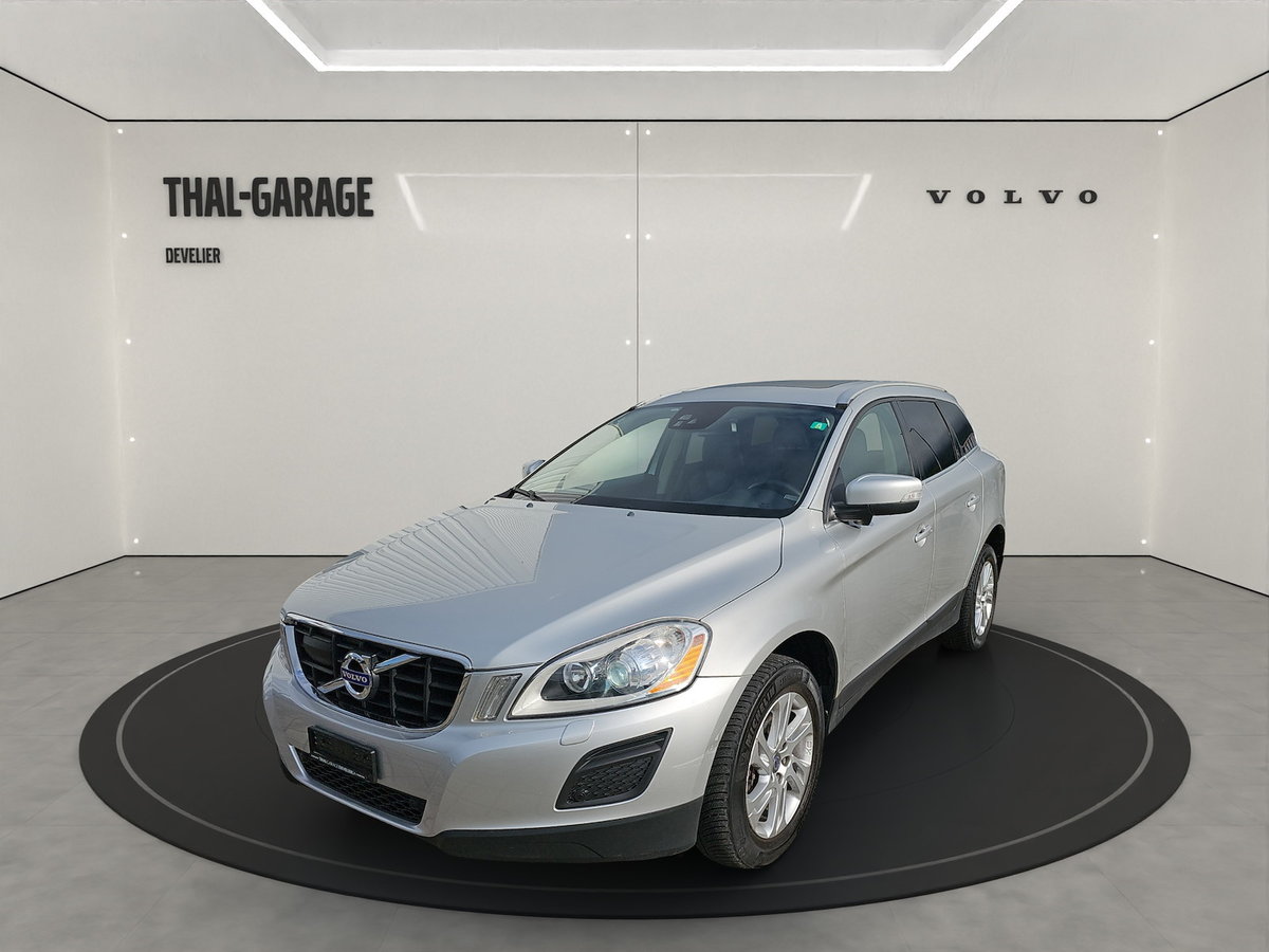 VOLVO XC60 2.4 D4 Summum AWD gebraucht für CHF 16'500,