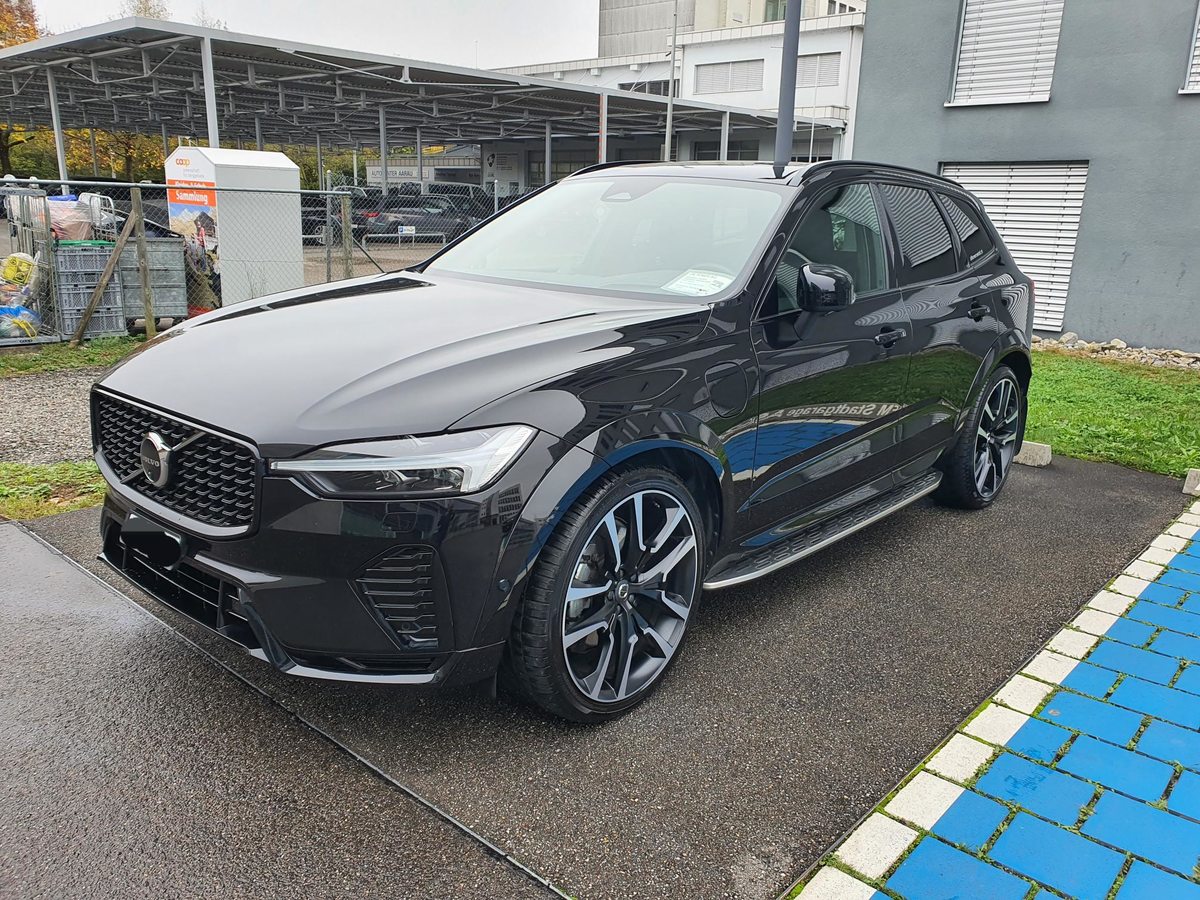 VOLVO XC60 T8 eAWD Ultim Dark gebraucht für CHF 58'800,