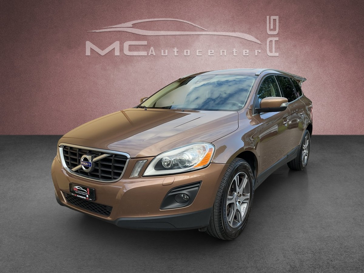 VOLVO XC60 D5 AWD Momentum Geartro gebraucht für CHF 8'400,