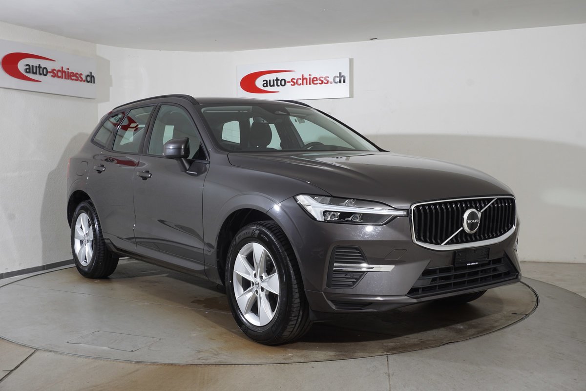 VOLVO XC60 B4 Benzin Mild Hybrid M gebraucht für CHF 29'980,