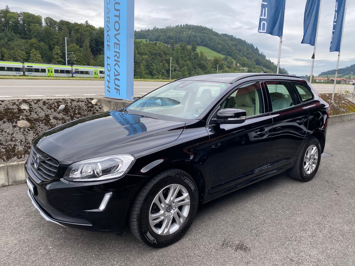 VOLVO XC60 D4 AWD Summum gebraucht für CHF 22'900,