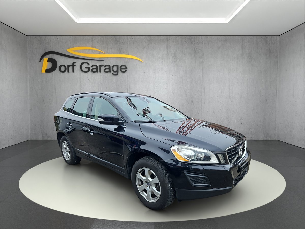 VOLVO XC60 D3 AWD Momentum Geartro gebraucht für CHF 11'900,