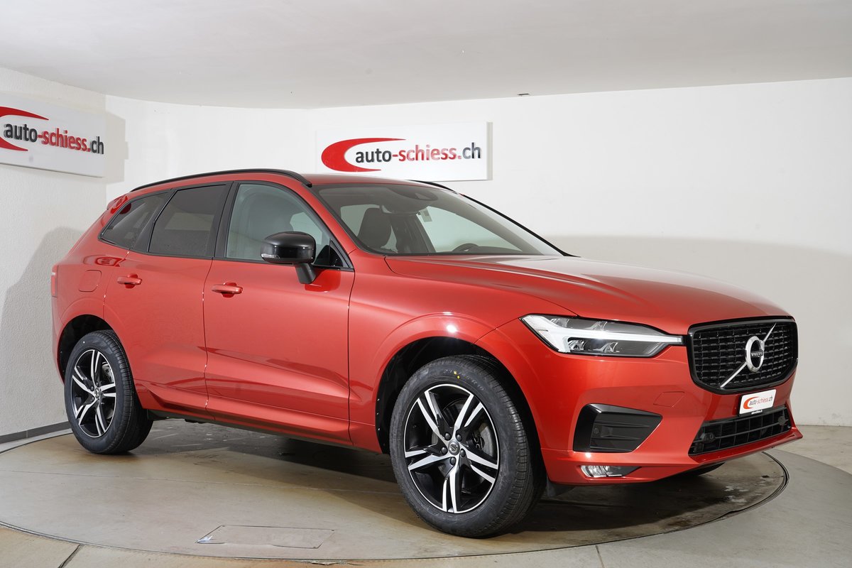 VOLVO XC60 B5 AWD R