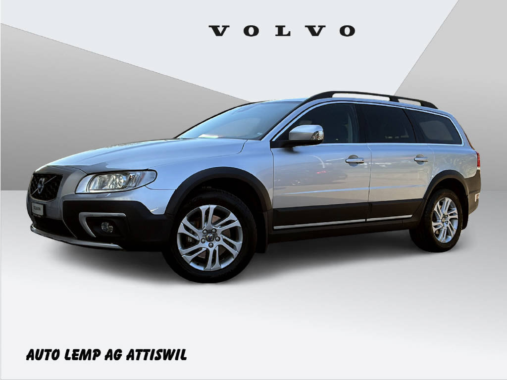 VOLVO XC70 2.4 D5 Momentum AWD gebraucht für CHF 22'450,