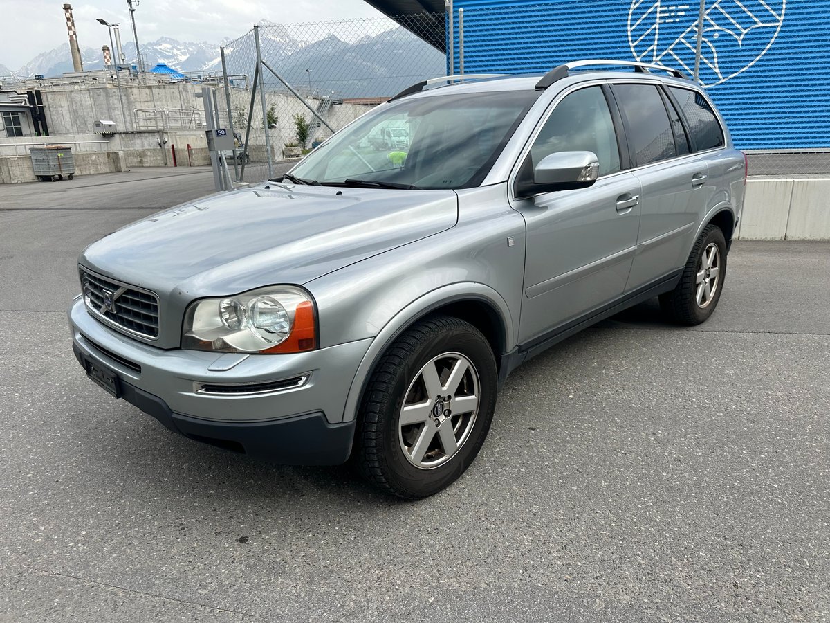 VOLVO XC90 D5 AWD Kinetic gebraucht für CHF 3'900,