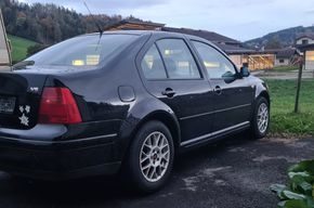 VW Bora 2.3 V5 gebraucht für CHF 1'700,