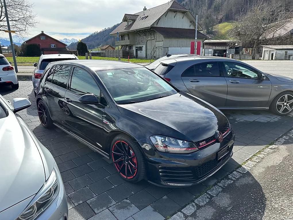 VW Golf VII 2.0 TSI GTI Performanc gebraucht für CHF 16'900,