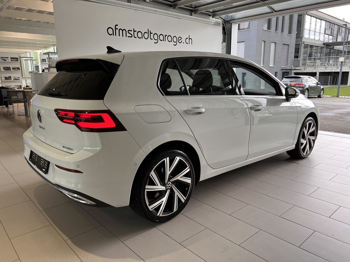 VW Golf Style PHEV gebraucht für CHF 33'500,