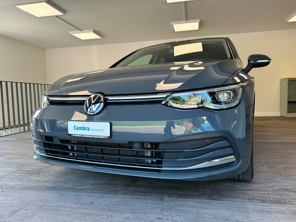 VW Golf VIII 2.0 TSI Style DSG 4mo gebraucht für CHF 31'900,