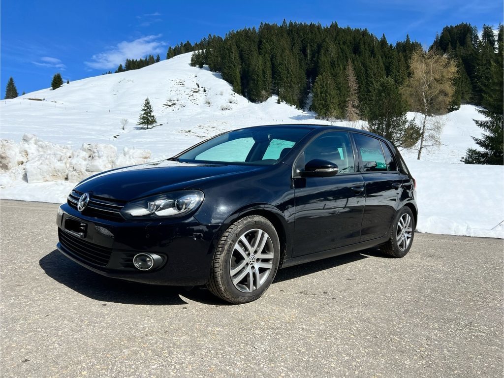 VW Golf VI 2.0 TDI 140 CR Highl. 4 gebraucht für CHF 6'000,