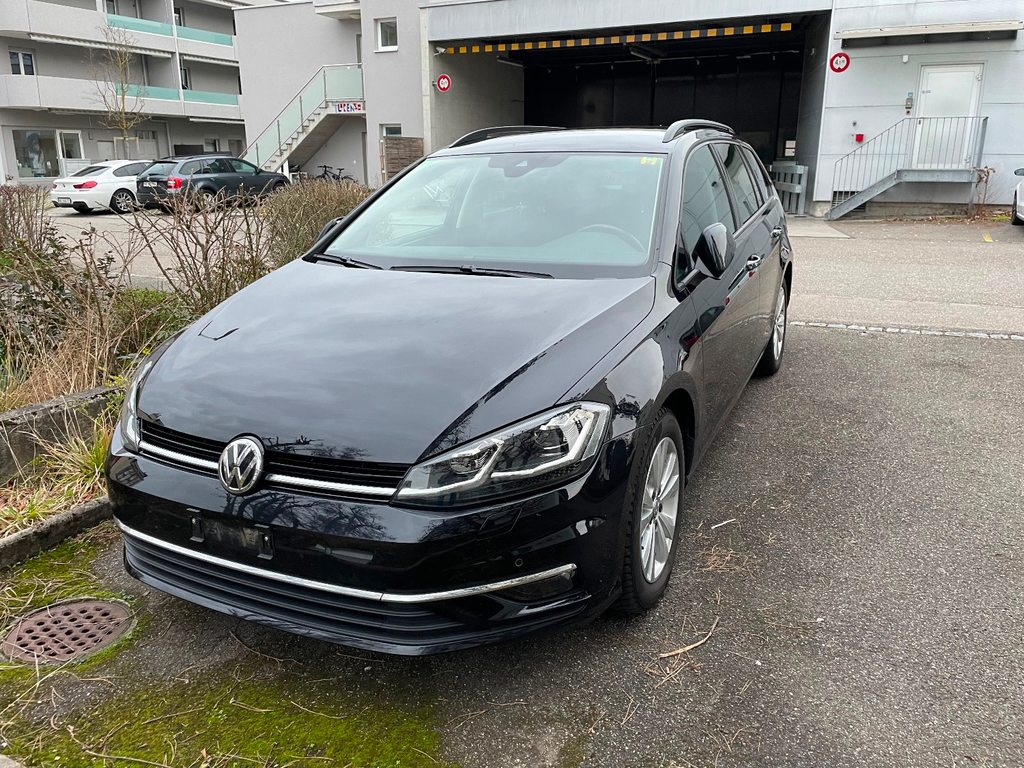 VW Golf VII Variant 2.0 TDI Comfor gebraucht für CHF 20'000,