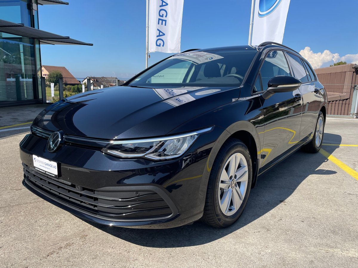 VW Golf Va 1.5emHEV TSI Life gebraucht für CHF 28'990,