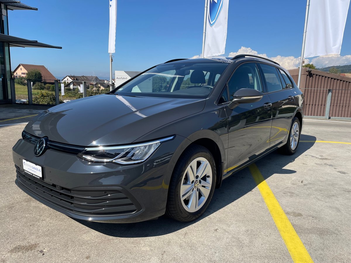 VW Golf Va 1.5emHEV TSI Life gebraucht für CHF 28'990,