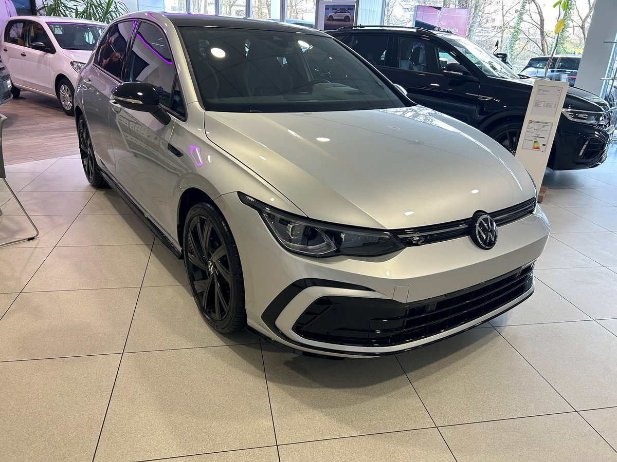 VW Golf 1.5 eTSI mHEV ACT R