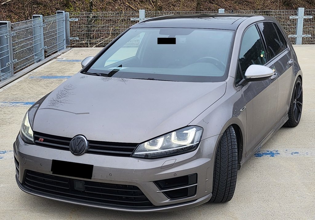 VW Golf VII 2.0 TSI R DSG 4motion gebraucht für CHF 23'900,