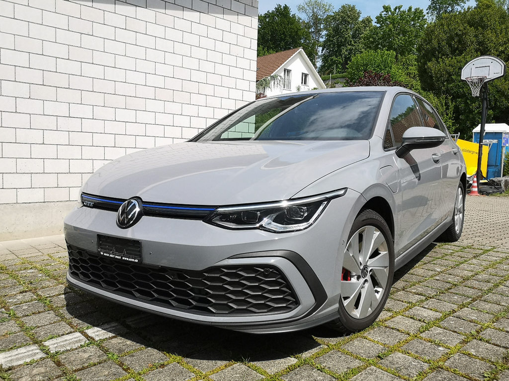 VW Golf VIII 1.4 TSI PHEV GTE DSG gebraucht für CHF 27'200,