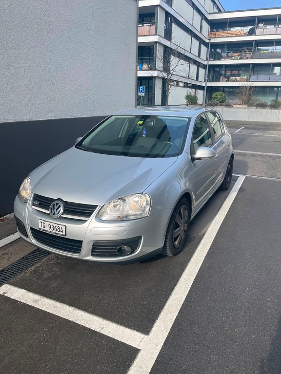 VW Golf 5 1.4 TSI GT SPORT DSG gebraucht für CHF 5'100,